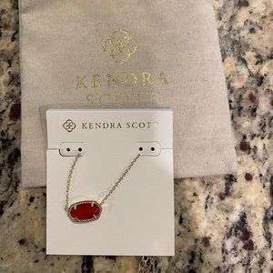 Kendra Scott necklace